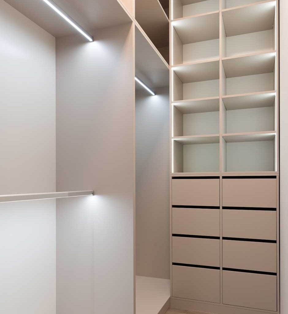 Is it cheaper to build your own custom wardrobe?