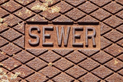 How to Choose a Contractor for Your Sewer Pipe Replacement